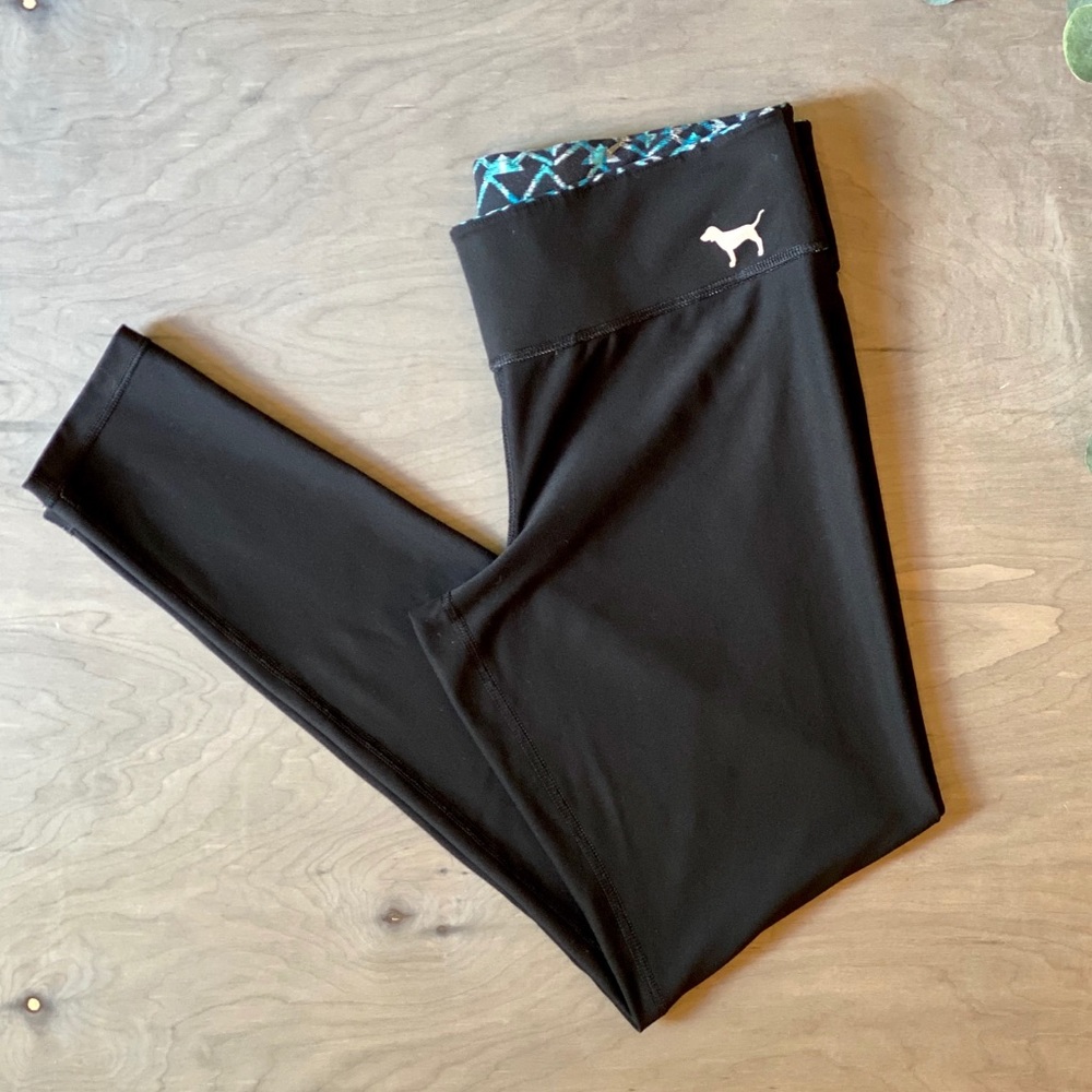 >< SOLD >< VS Reversible Legging